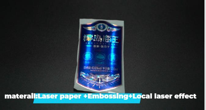 Label botol minuman yang dicetak khusus untuk identitas produk Anda 14