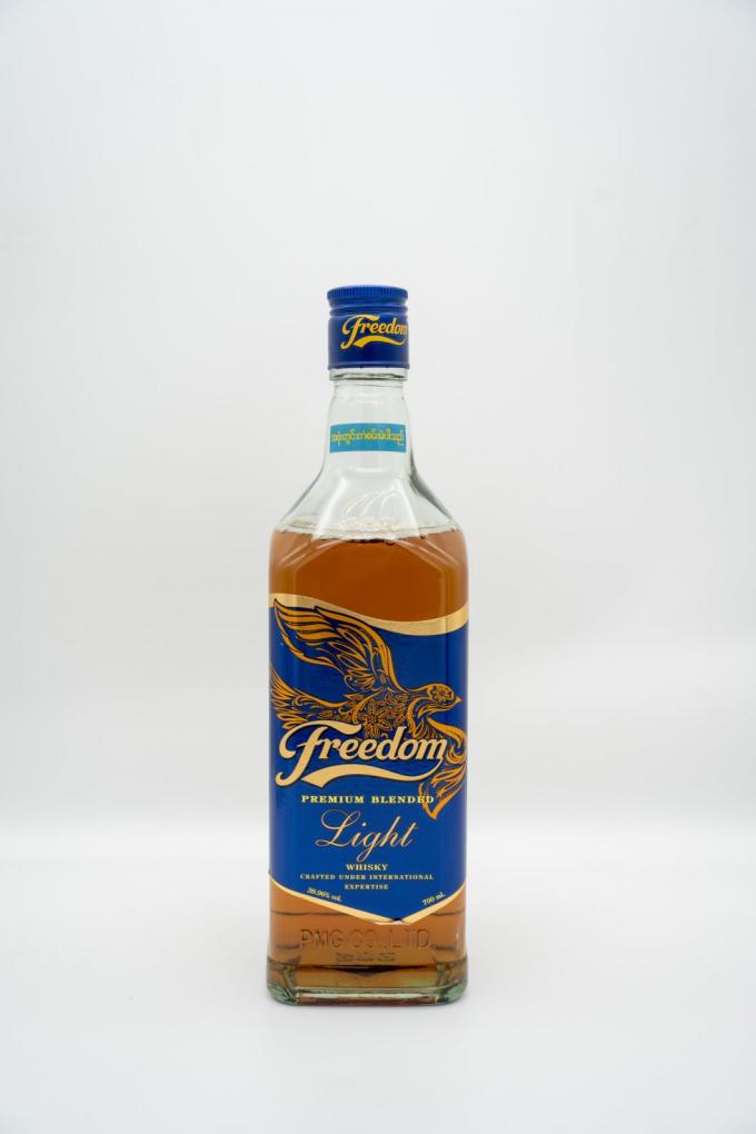 Label botol perasa perekat yang disesuaikan Sticker kertas Whisky Sticker label 4
