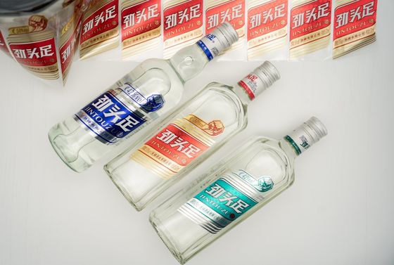 Label perekat diri yang disesuaikan untuk jus anggur dan produk perasa